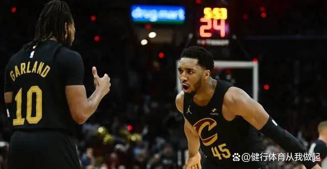 爱游戏-掘金险胜上海队，米切尔统治全场的简单介绍