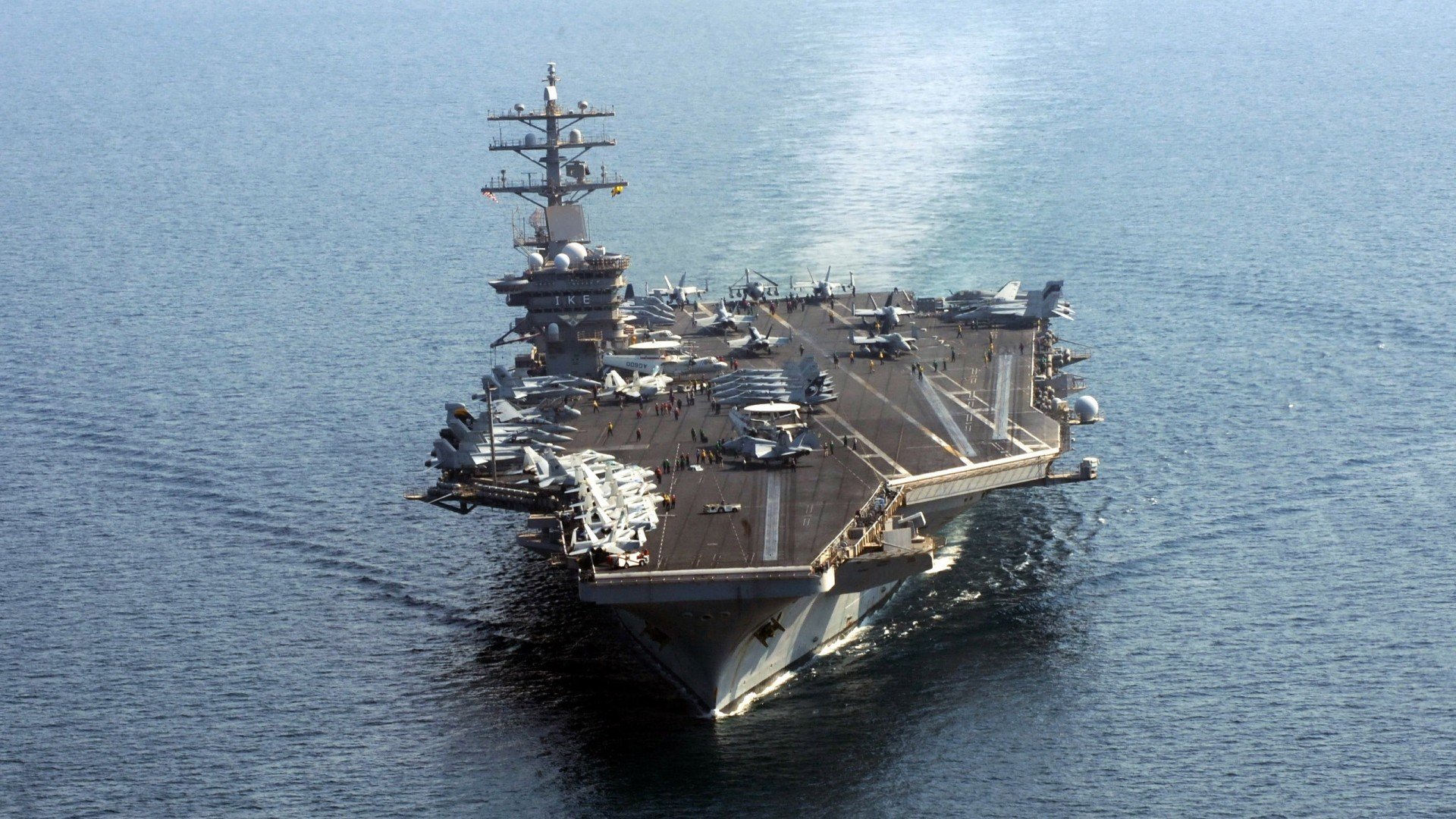 爱游戏官网-新规元年颠覆格局，哈斯战术碾压威廉姆斯，拉塞尔孤军刷新纪录