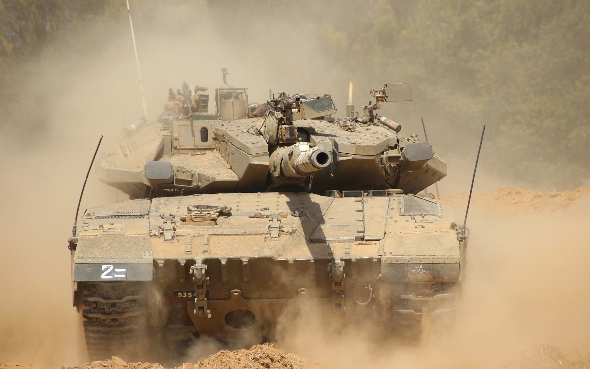 弗拉霍维奇火山爆发式表现引领风潮,中国争冠战智利显韧性