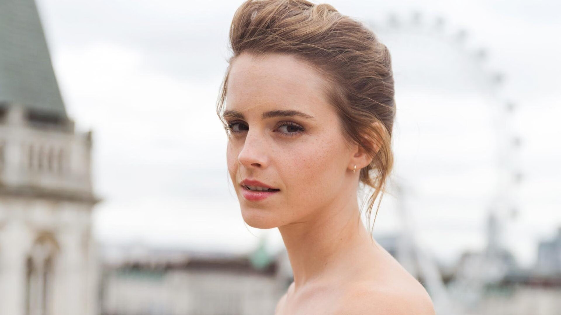 颠覆性的传奇！假想战，库里身披独行侠战袍高能输出，彻底粉碎马刺体系